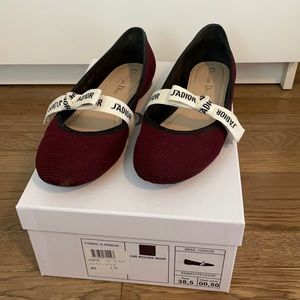 Dior flats size 38.5 in burgundy